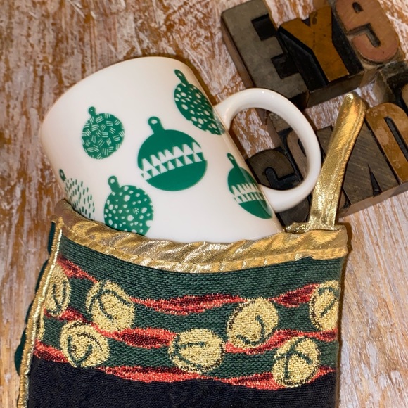 🆕🎄☕️🧜♀️STARBUCKS 12 oz. 2016 Holiday Ornament Ceramic Coffee Mug - Picture 3 of 8